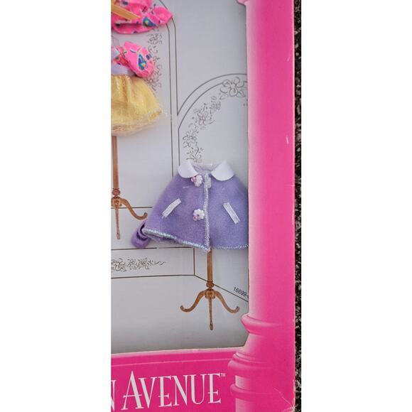 Vintage Barbie Sister Kelly Fashion Avenue 6 Piece Outfit 16699 Complete Sealed - Picture 4 of 5
